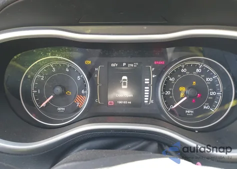 2014 Jeep Cherokee Sport z USA, uszkodzony, nr VIN 1C4PJLAB2EW262474